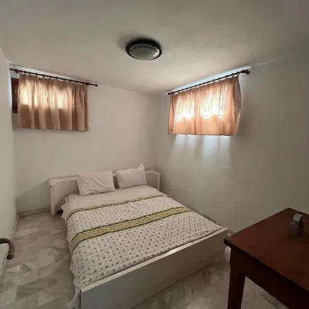 Villa Valenthia