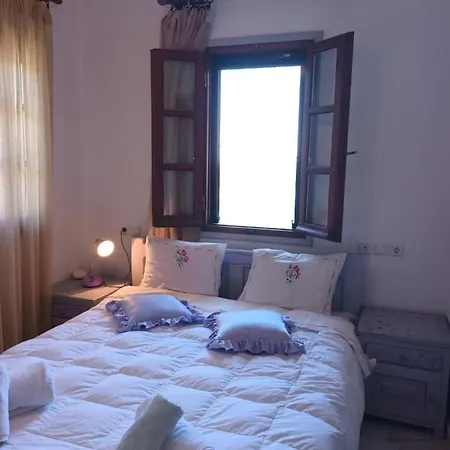 Valenthia Villa